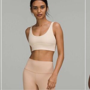 Lululemon Align Reversible Bra *Light Support, A/B Cup
Pale Linen/Pale Linen 10